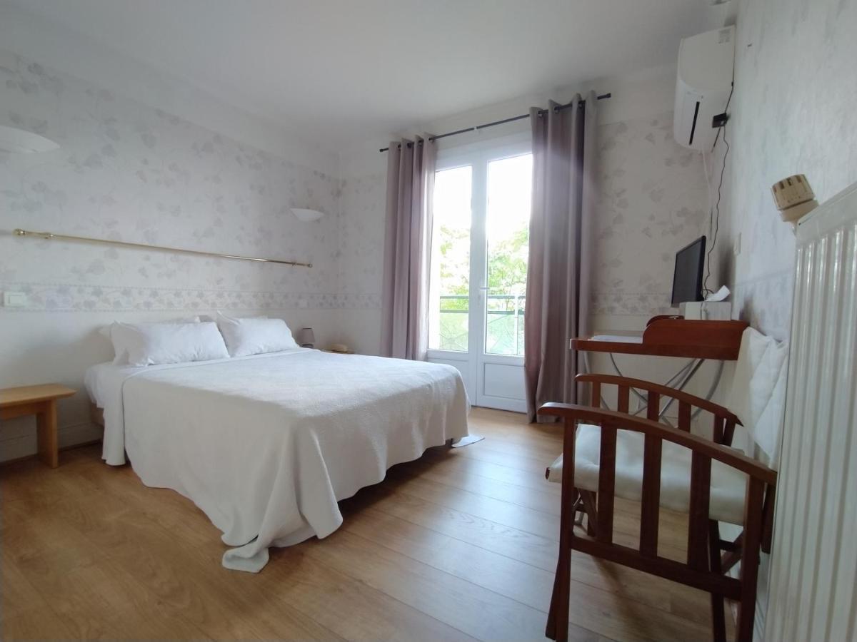 Hôtel CÔTÉ LOT Puy-lʼÉvêque Esterno foto